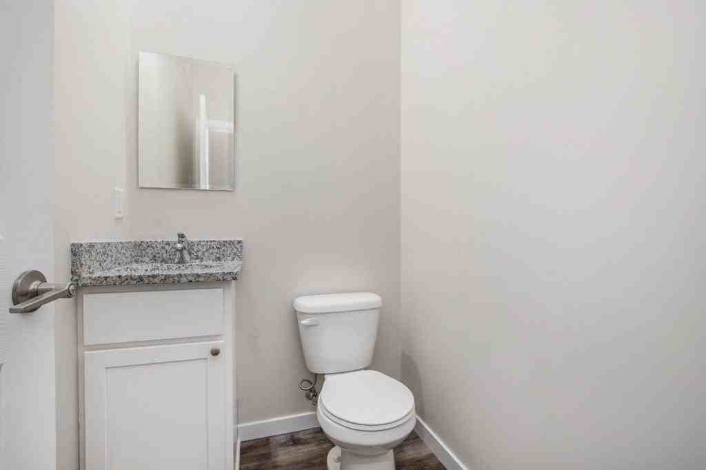 2192 Dowd St - Photo 2 of 20