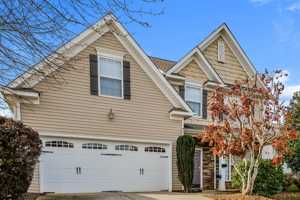 featured image of 4988 Old Towne Village Cir