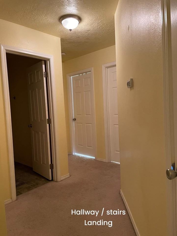 1184 Se Freedom Cir #LEFT - Photo 6 of 18