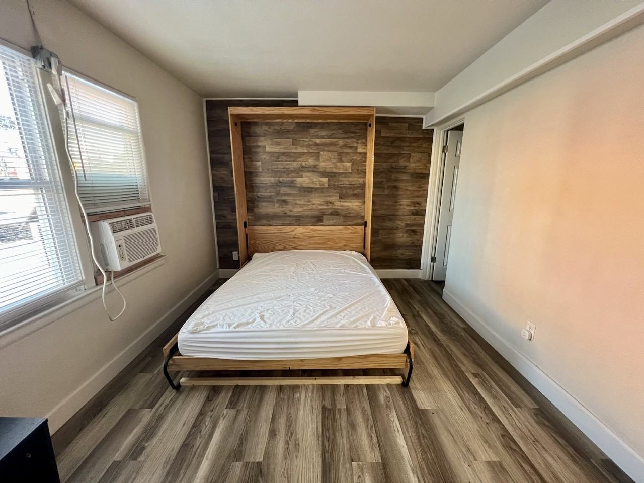 600 Central Ave - Photo 3 of 4