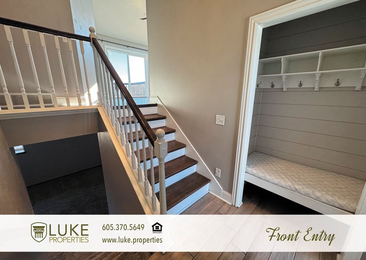 4920 S Emma Ln - Photo 2 of 26