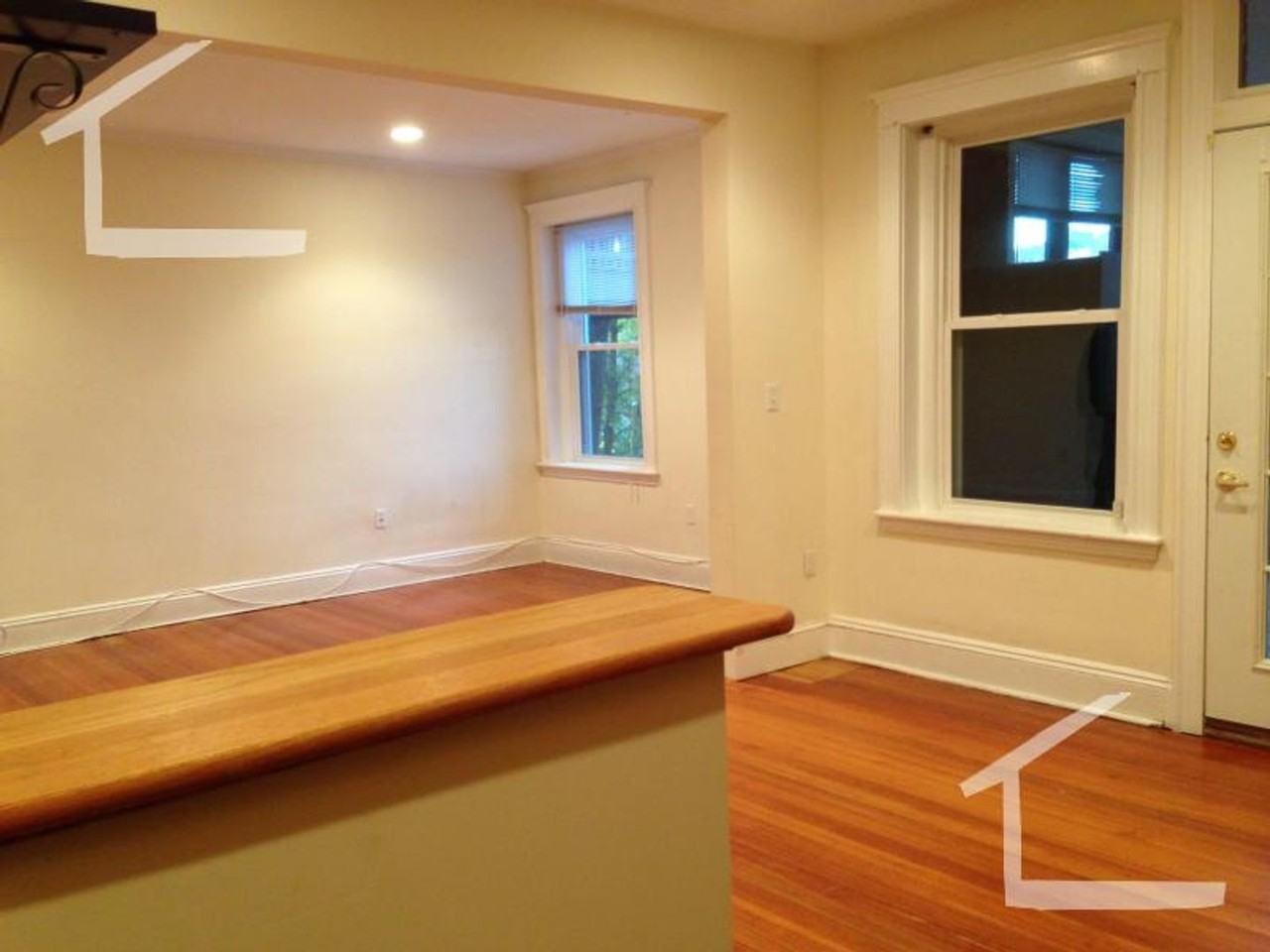 195 Winthrop Rd - Photo 3 of 12