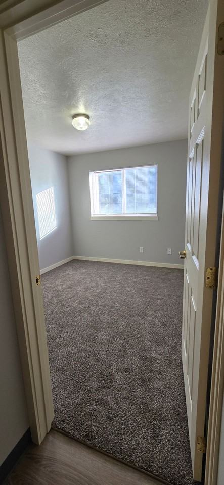 Centennial Trail Apartments - Photo 7 of 12