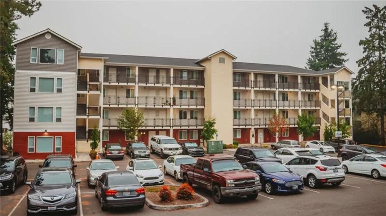 The Encore - Photo 2 of 7