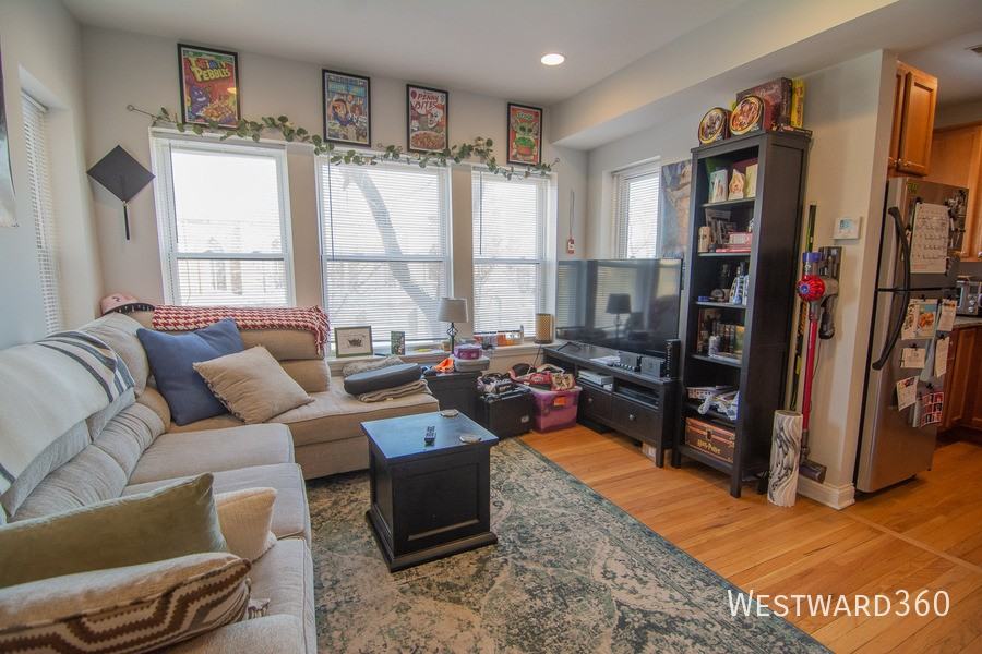 2748 N Kostner Ave #2 - Photo 3 of 9