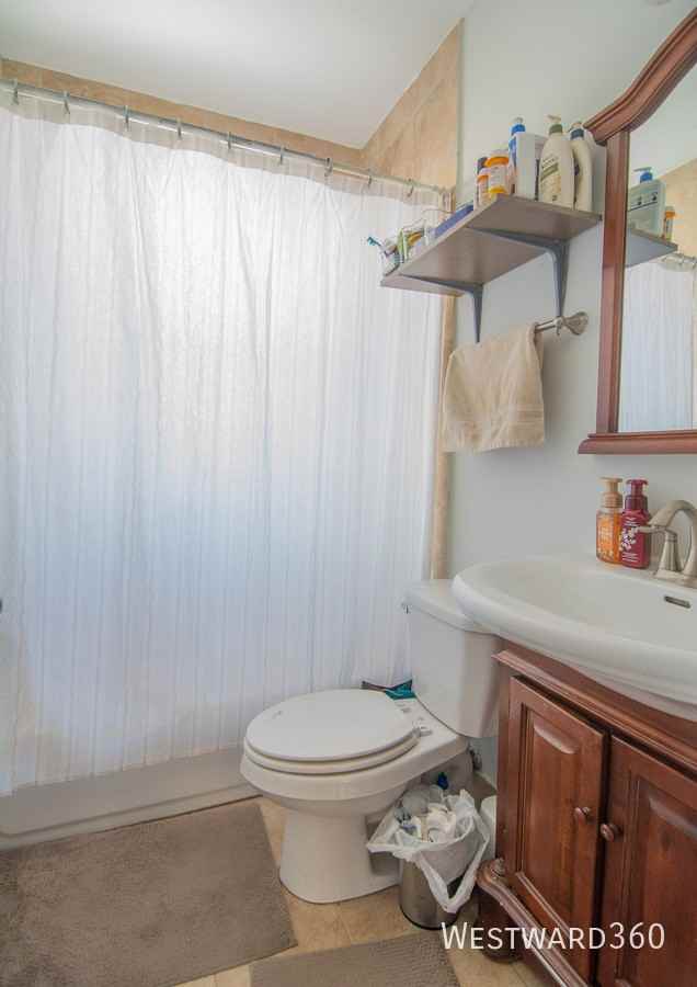 2748 N Kostner Ave #2 - Photo 5 of 9