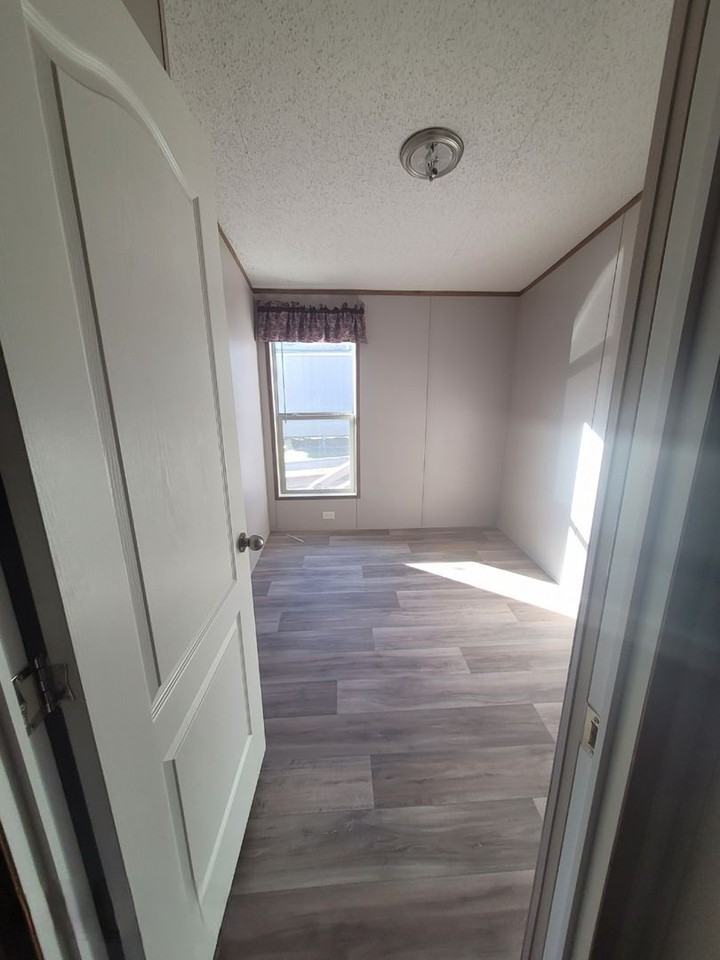 Forest Hollow 168 LLC - Photo 2 of 15