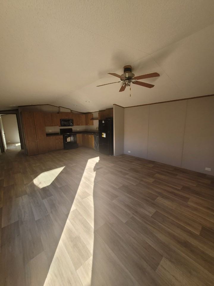 Forest Hollow 168 LLC - Photo 5 of 15