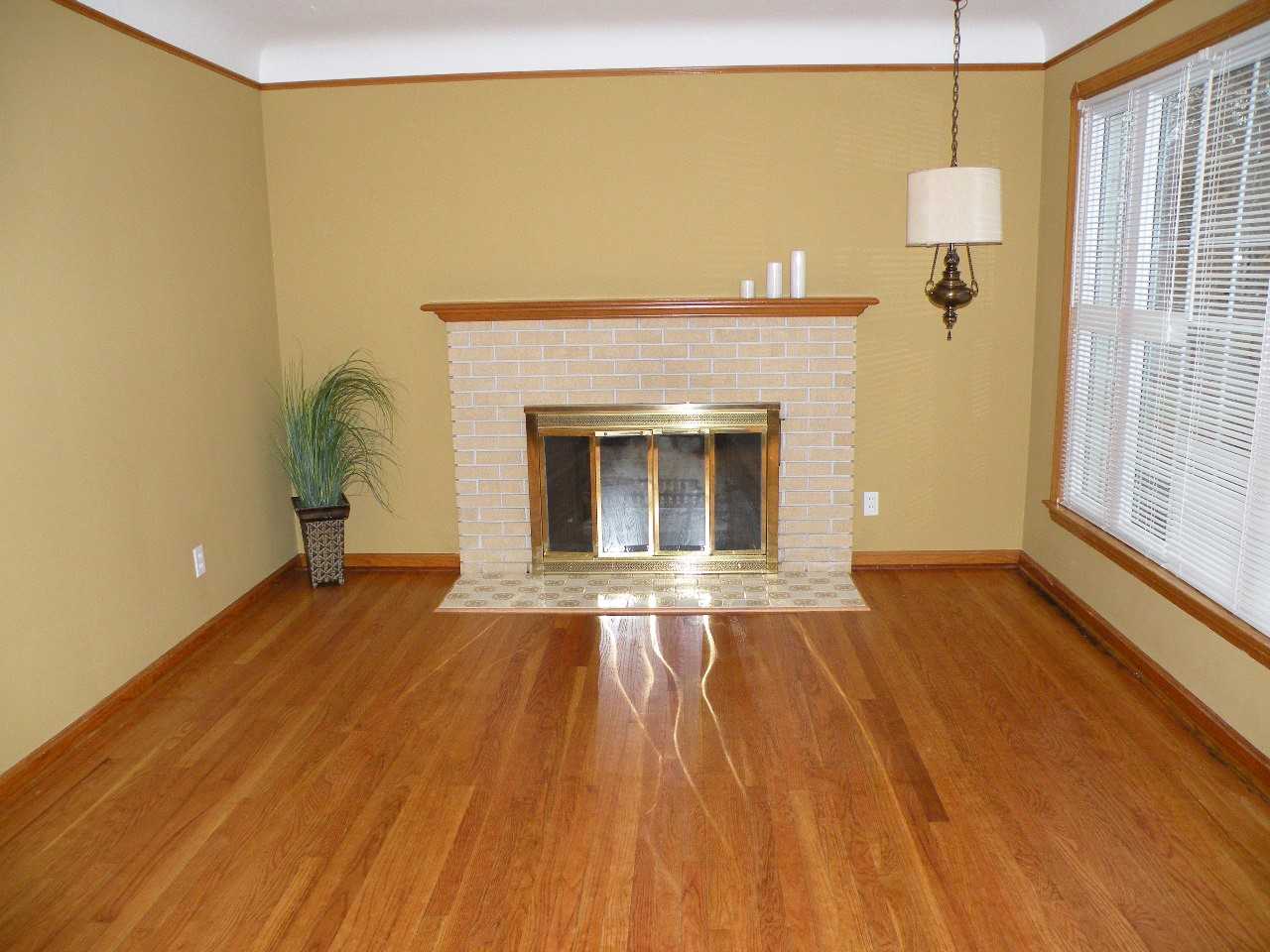 31 Natalie Rd - Photo 2 of 24