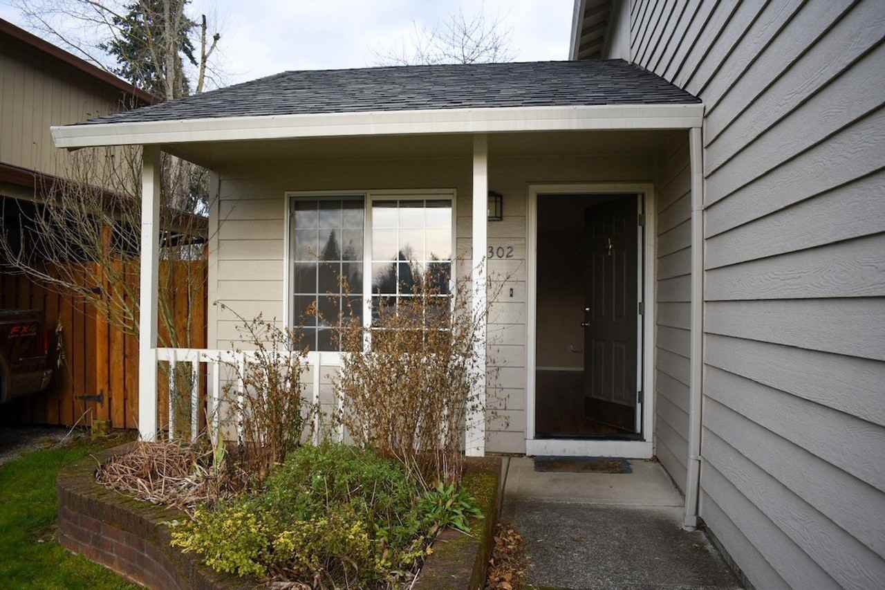 14302 Ne 81st St - Photo 3 of 32