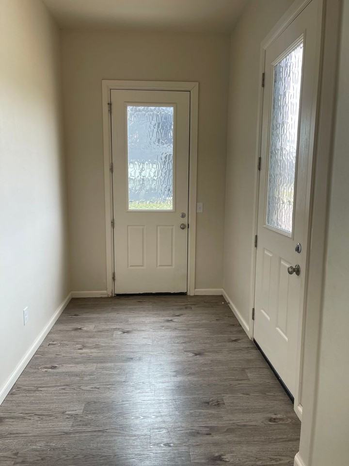 3325 Enclave Pl - Photo 2 of 39