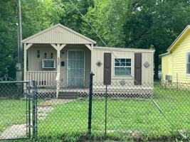 featured image of 459 E 71st St