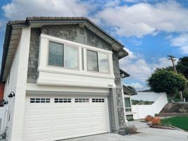 featured image of 1360 Knoll Dr #1