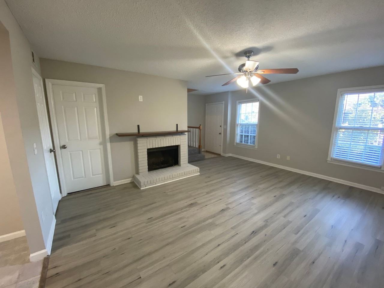 1026 Old Holcomb Bridge Rd - Photo 6 of 19