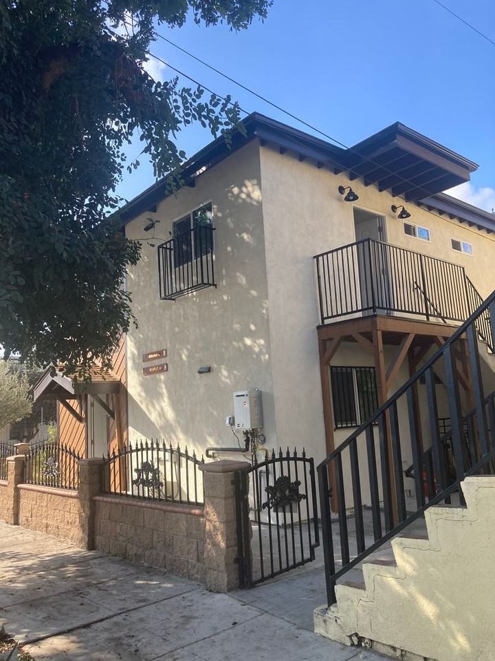 1903 Henderson Ave #D - Photo 2 of 11