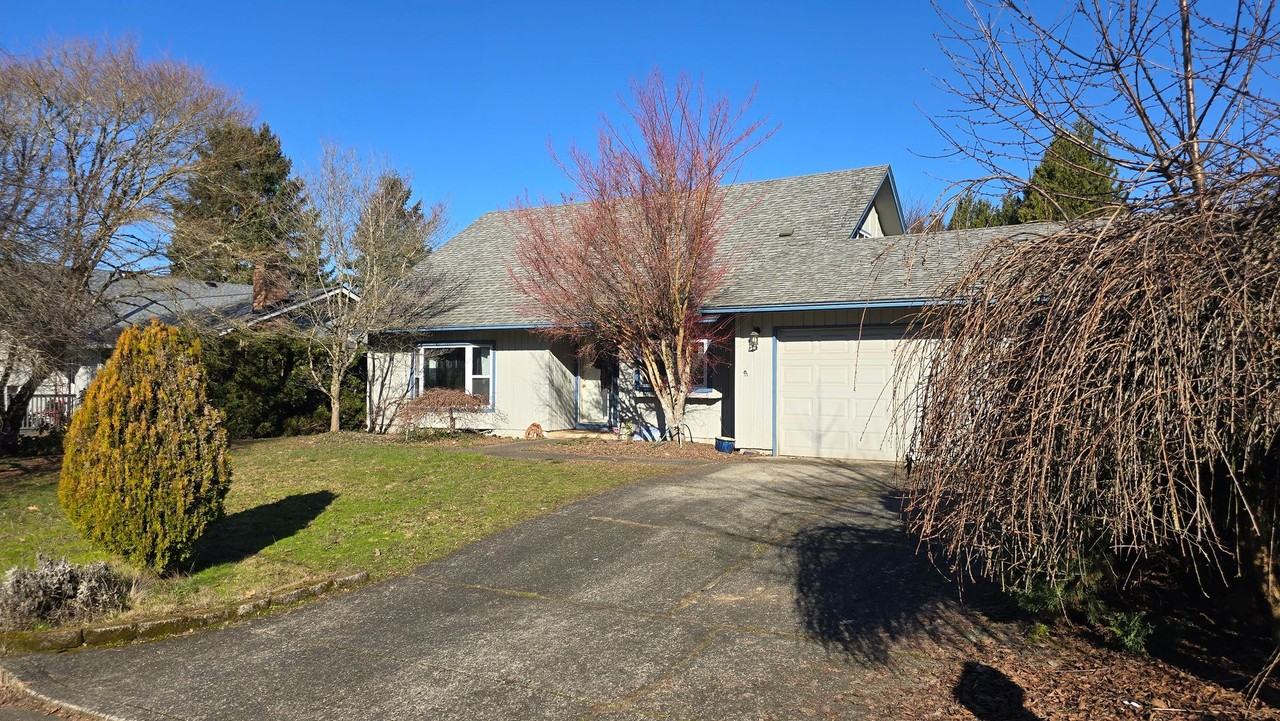 10006 Ne 21st St - Photo 2 of 16