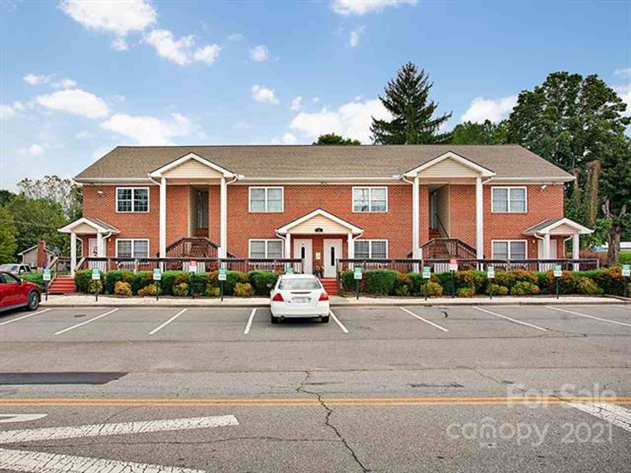 Mulberry Apartments - Photo 2 of 7