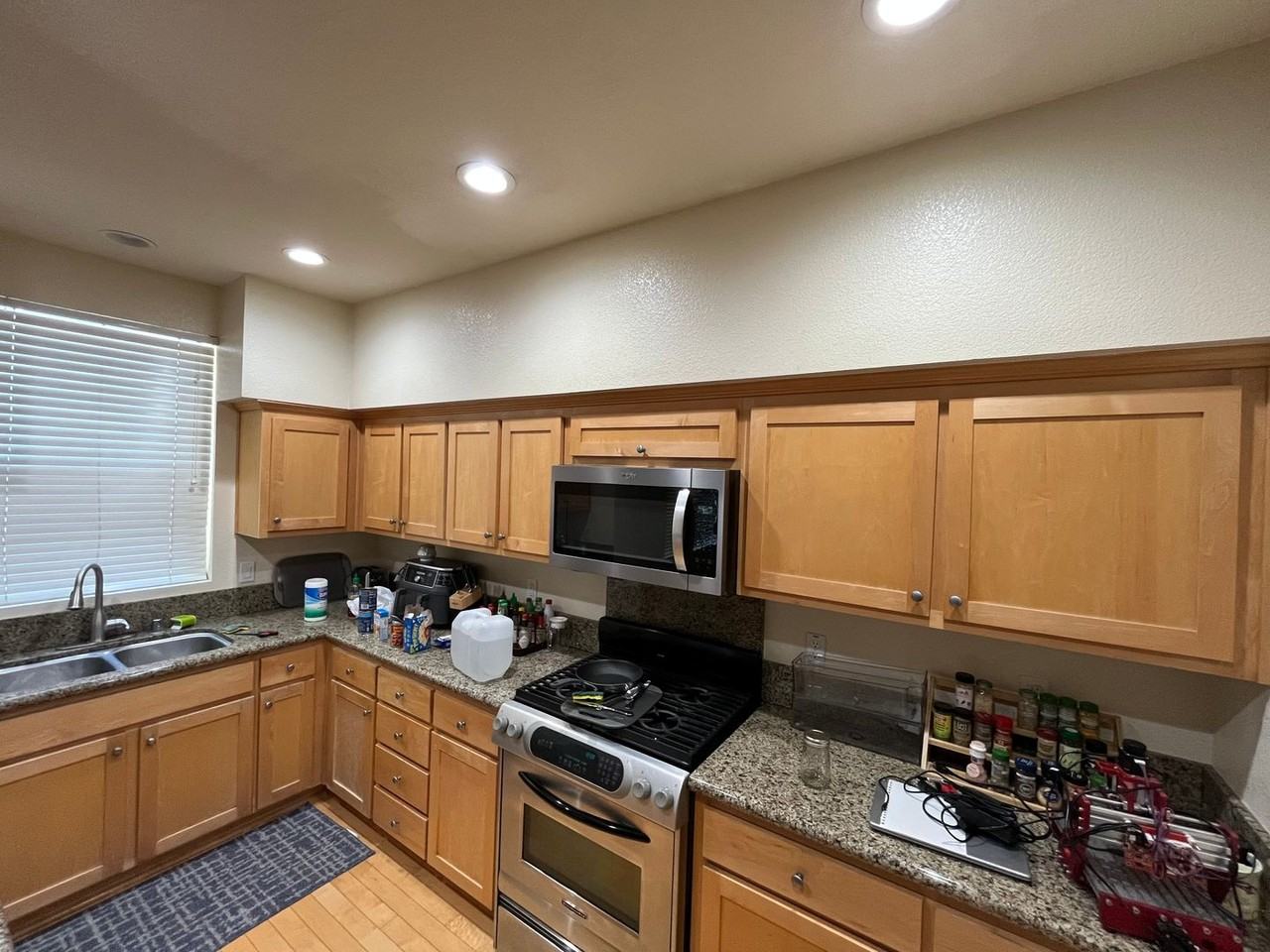 1029 Fuller Ter - Photo 2 of 16