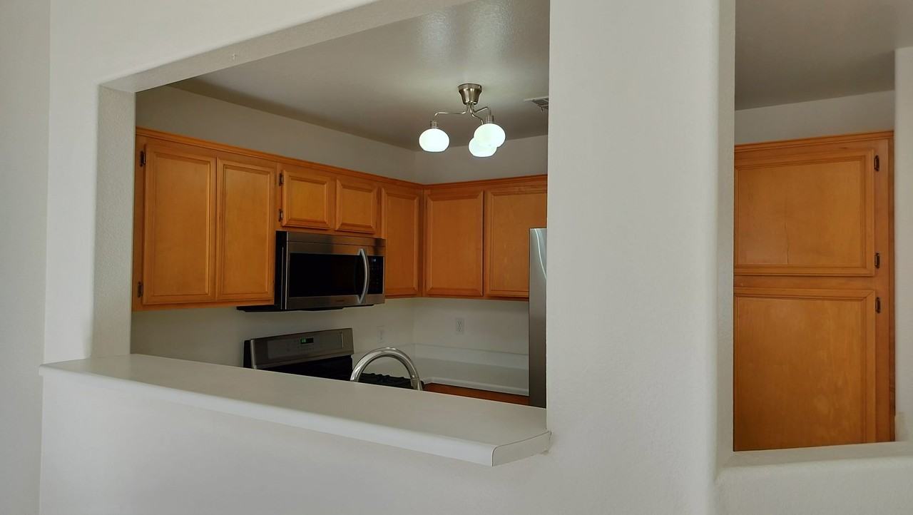 67 Belle Maison Ave - Photo 2 of 31