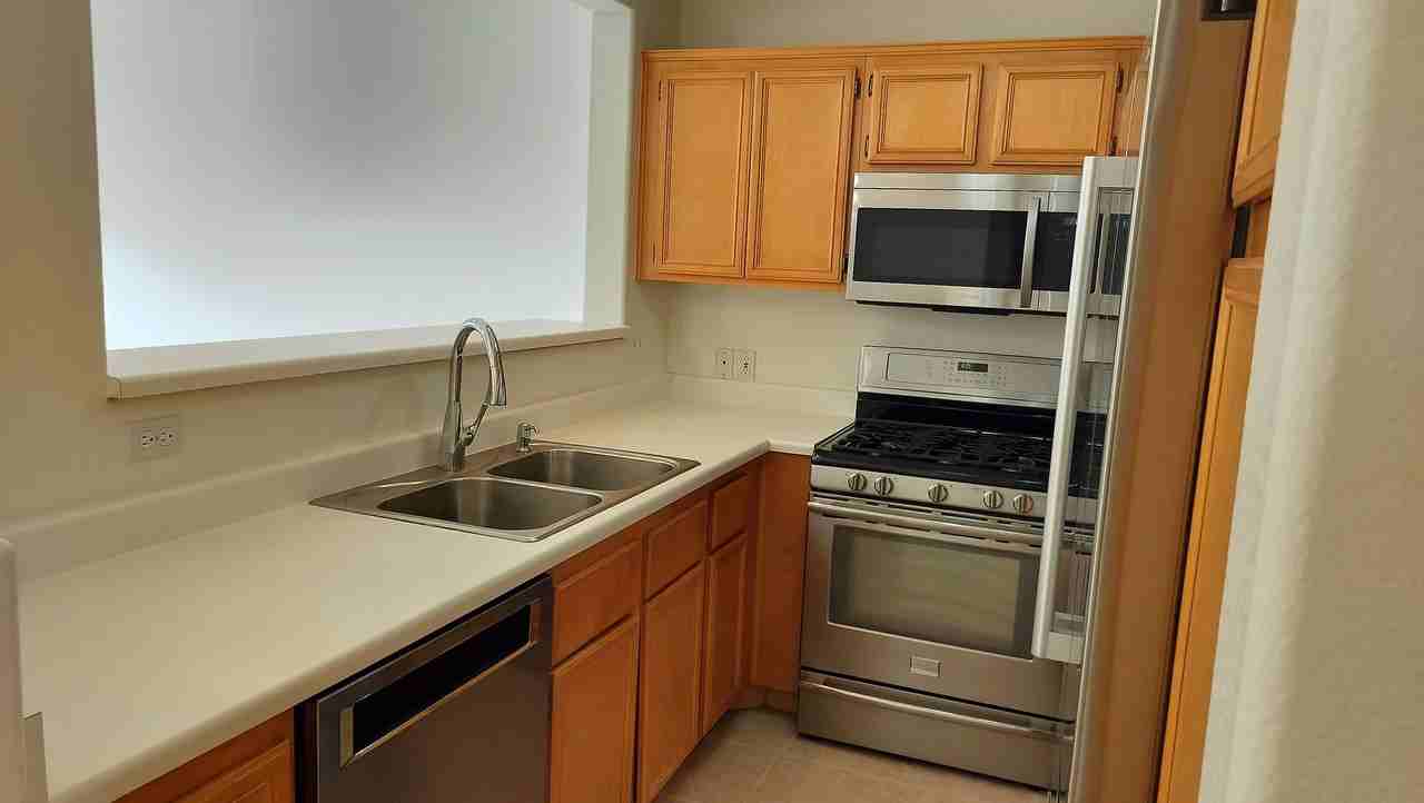 67 Belle Maison Ave - Photo 5 of 31