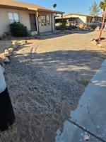 featured image of 927 E La Mesa St