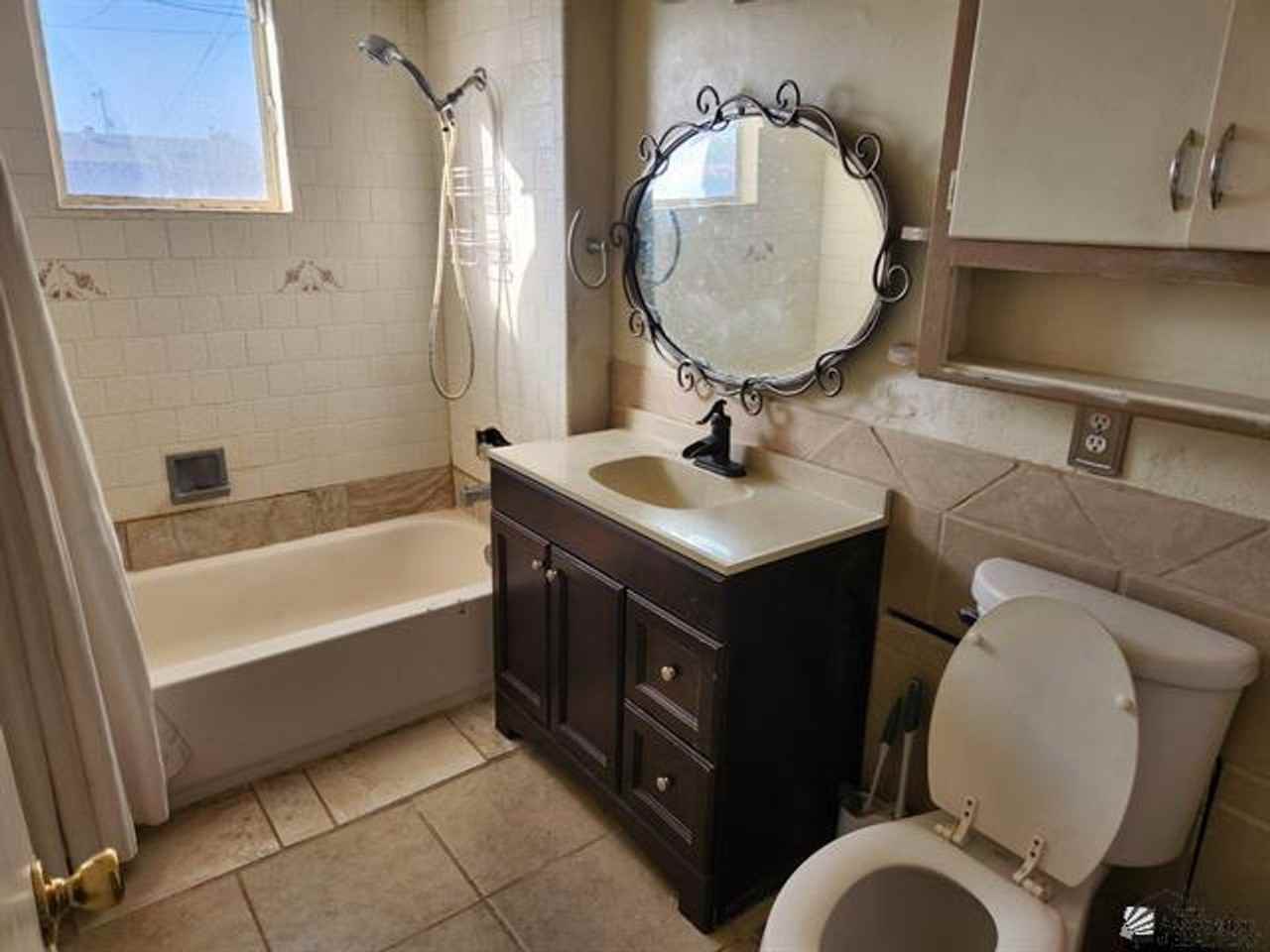 927 E La Mesa St - Photo 7 of 15