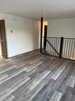1011 S Comstock Ave - Photo 1 of 1
