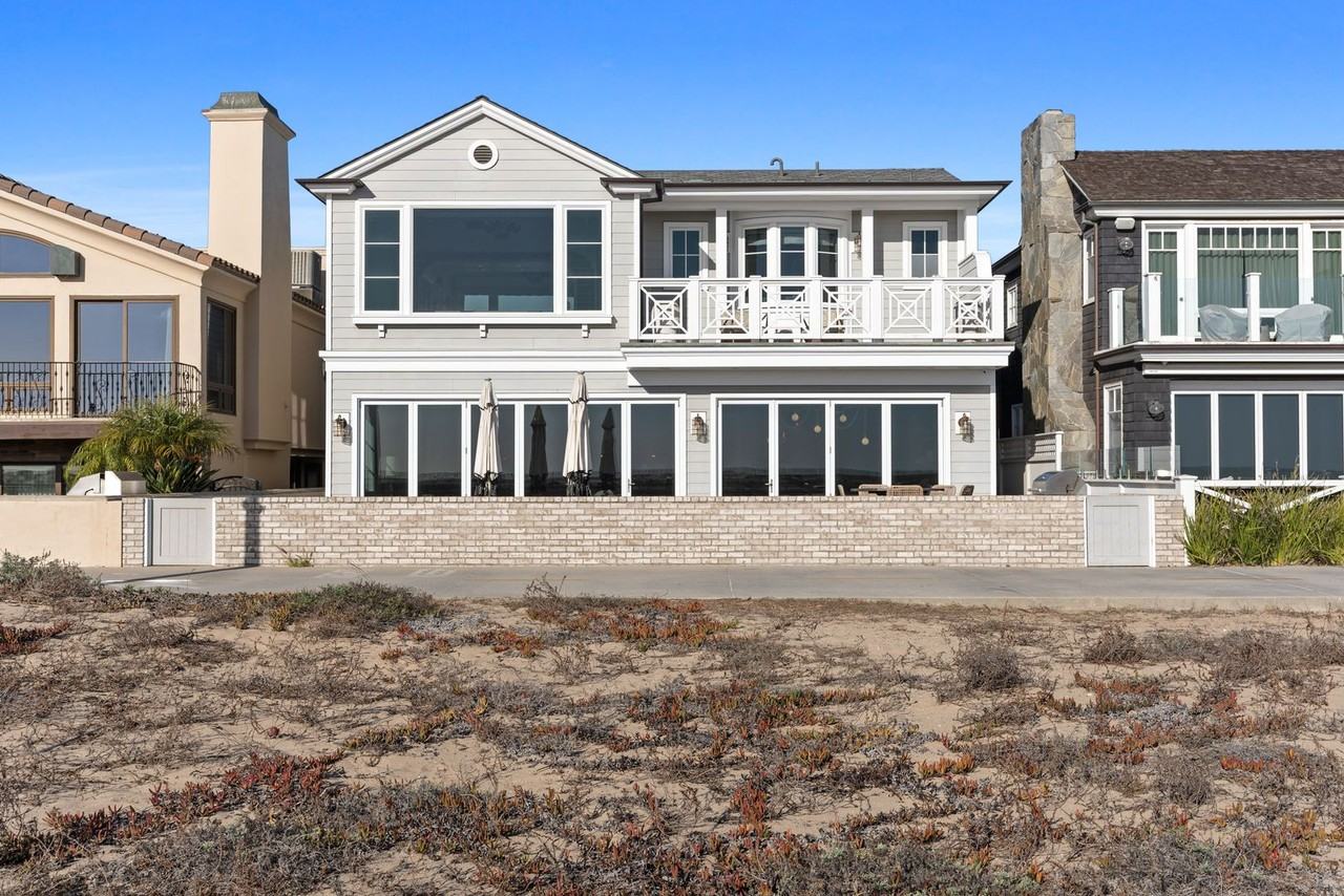 1215 E Balboa Blvd - Photo 3 of 50