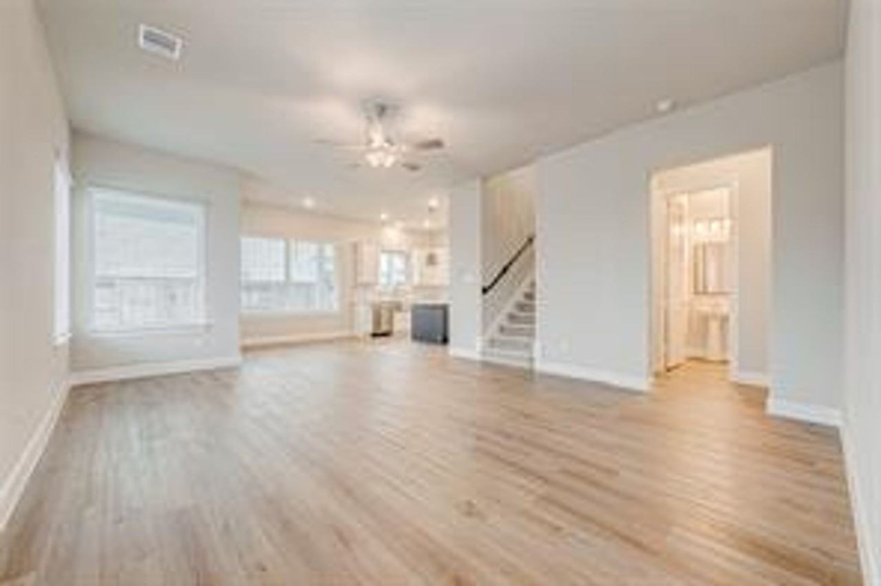 2507 Herring Ln - Photo 3 of 24