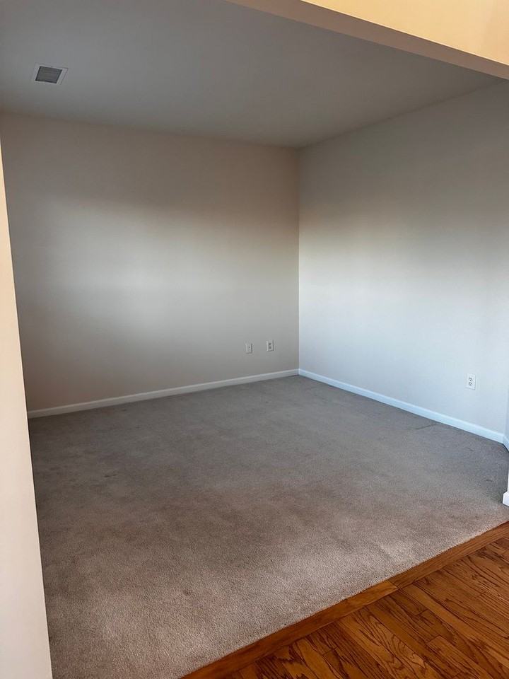 1701 Bastante Ct - Photo 7 of 27