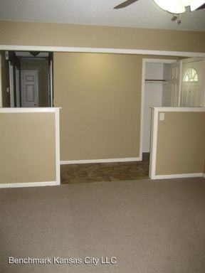 216 SE Westminister Rd - Photo 2 of 10