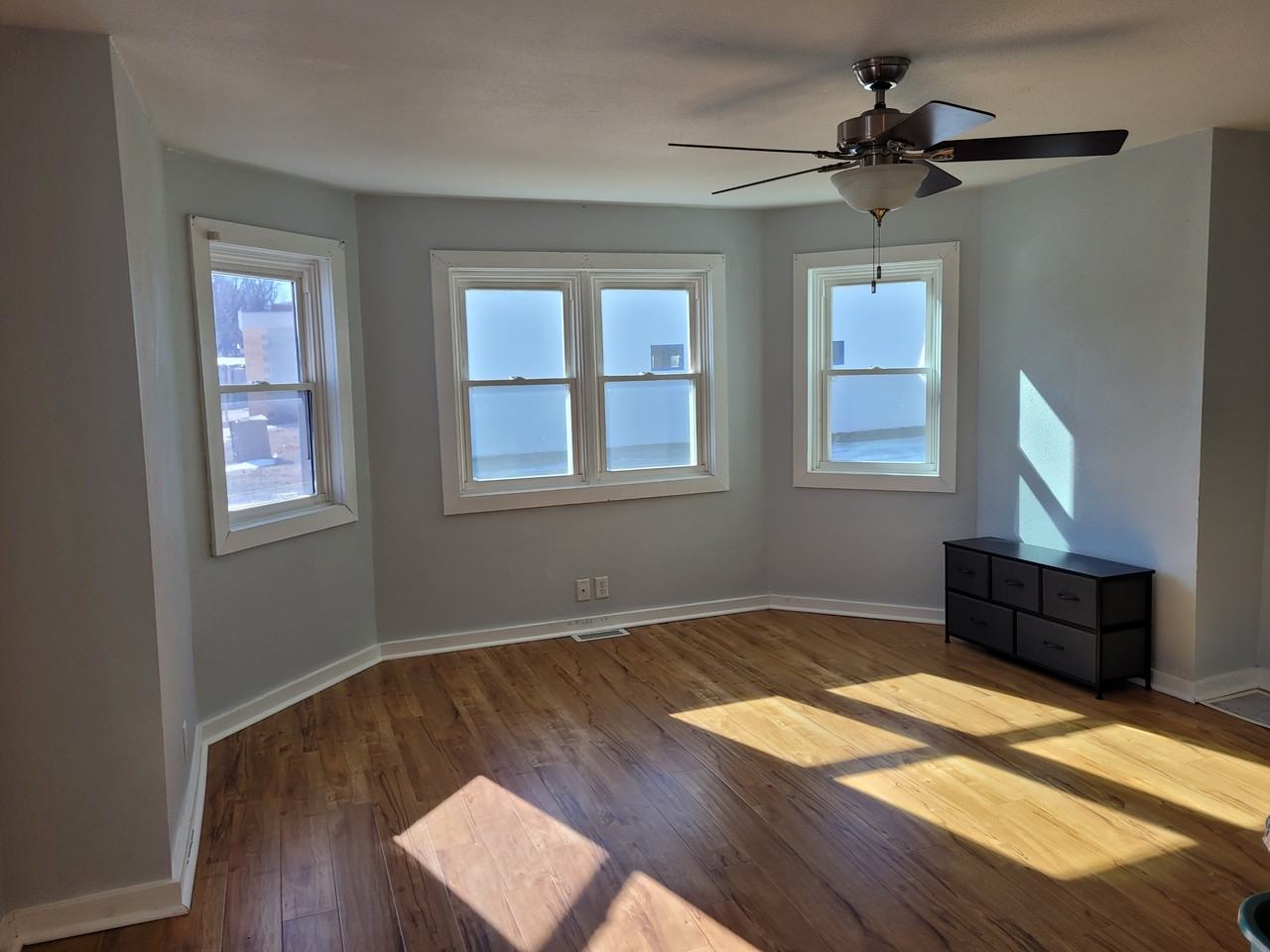 121 N Walnut St #NA - Photo 2 of 17