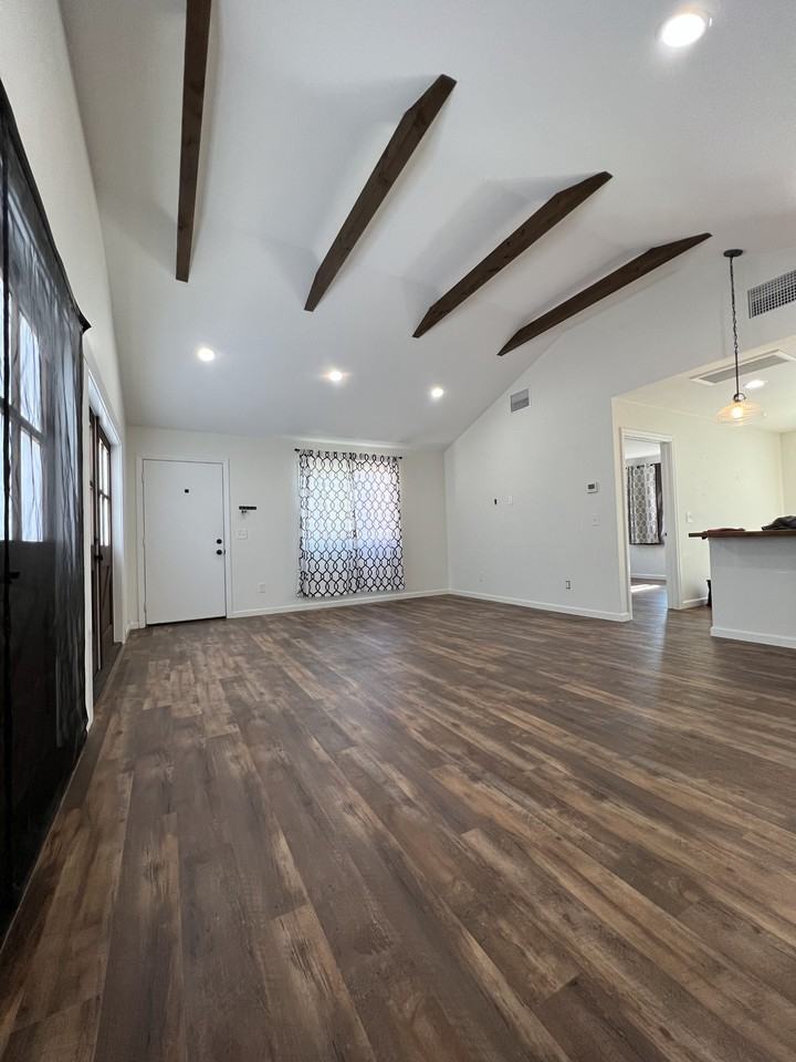 4630 La Canada Rd - Photo 7 of 18