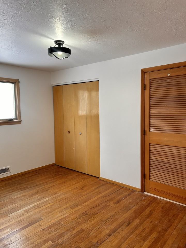 8255 Reed Ave #DOWN - Photo 5 of 10