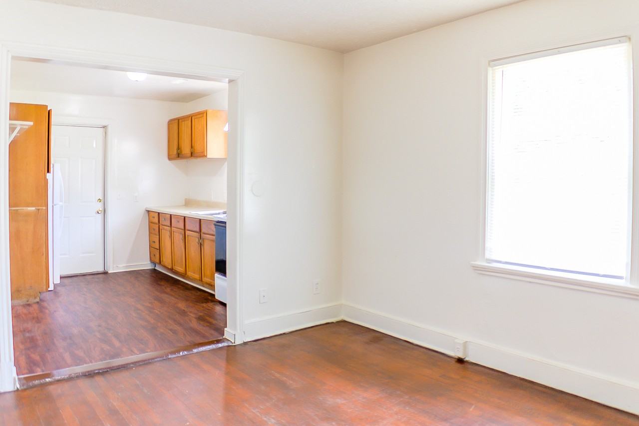 1407 Chambers St #NA - Photo 6 of 25