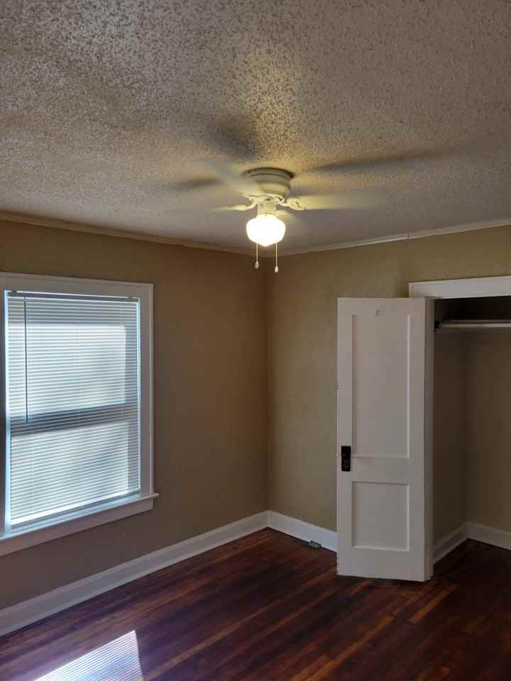 5012 S Benton Ave #NA - Photo 3 of 11