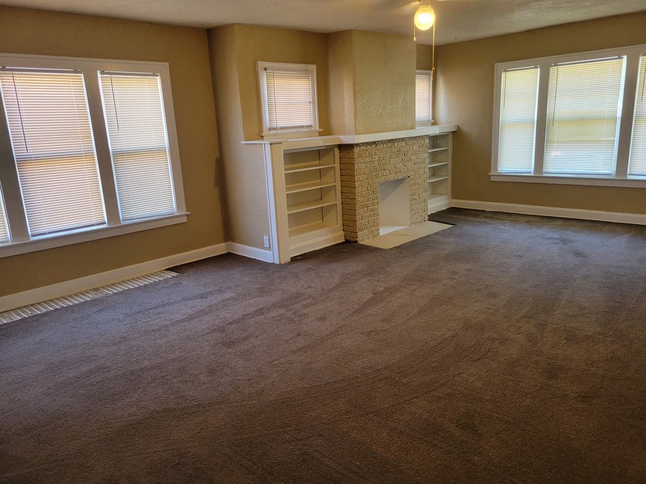 5012 S Benton Ave #NA - Photo 6 of 11