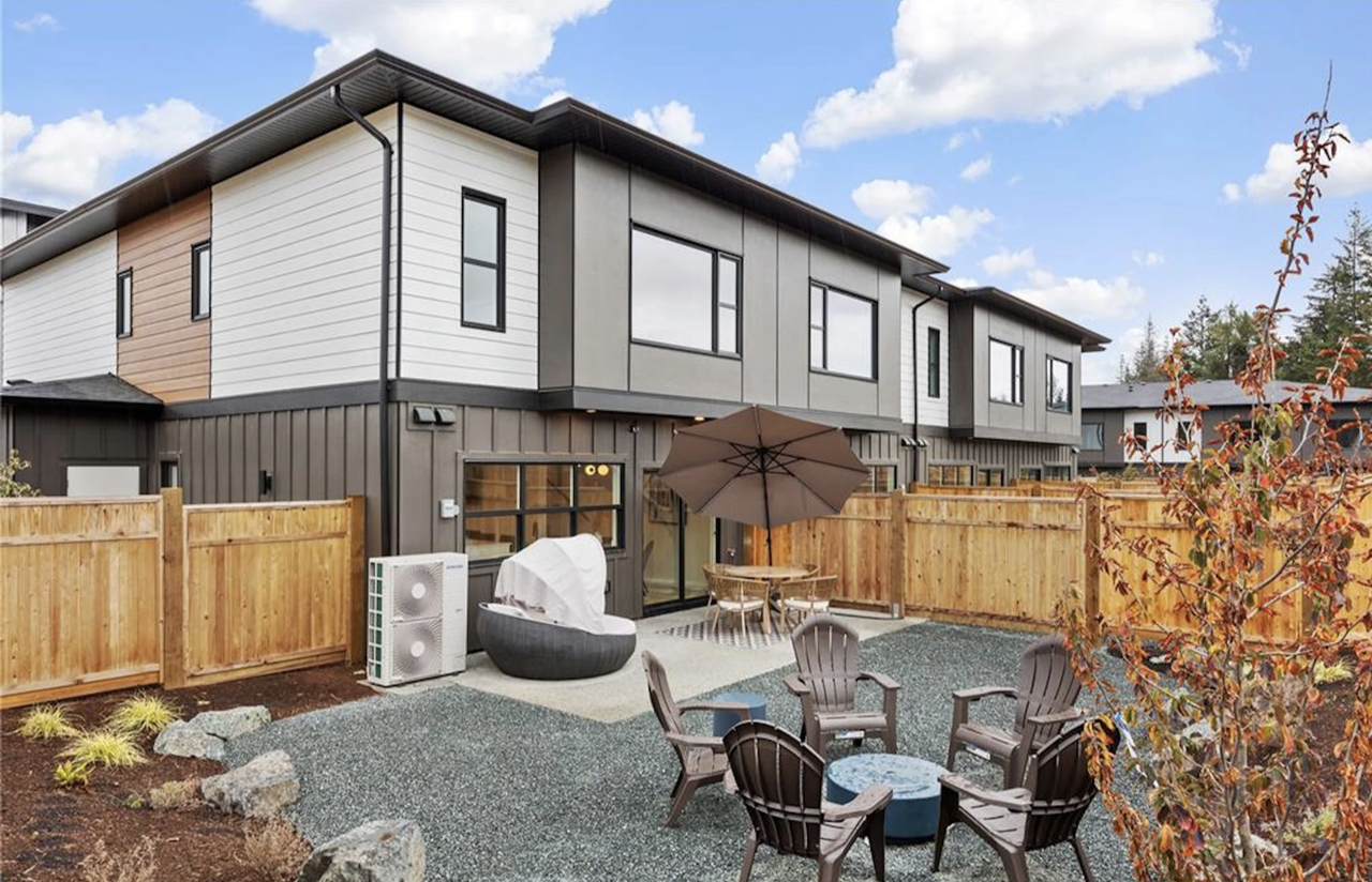 3028 Alder St S #7 - Photo 2 of 20