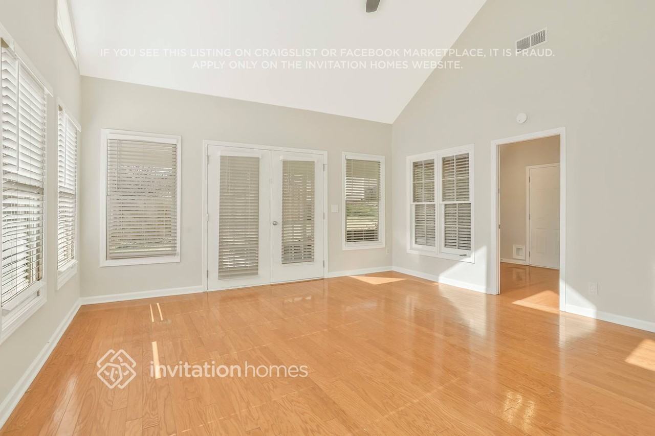 2905 Granville Dr Nw - Photo 7 of 13