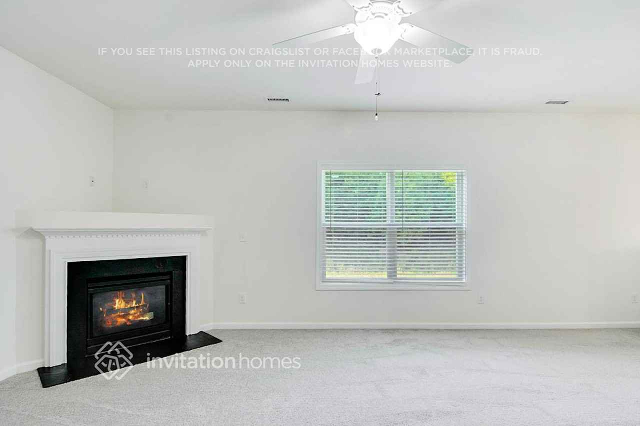 412 Stapleford Ln - Photo 6 of 21