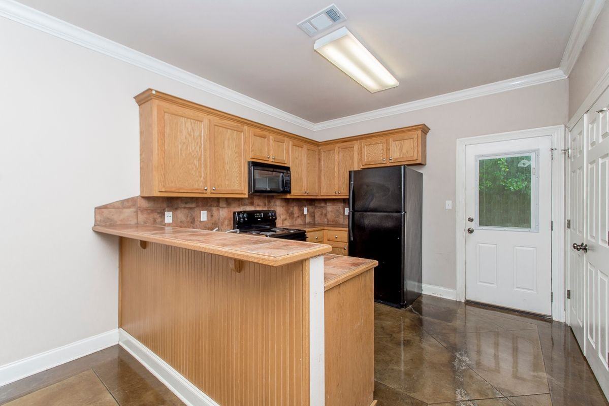 14529 Honeysuckle St ##206 - Photo 2 of 9