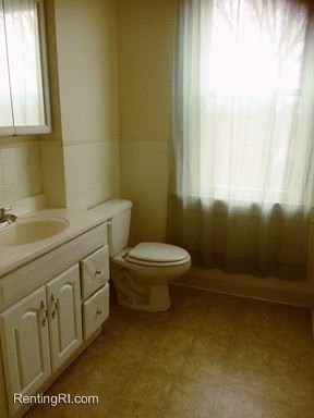 179 Ledge St - Photo 3 of 12