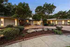 featured image of 19860 Ne 24th Ct #0