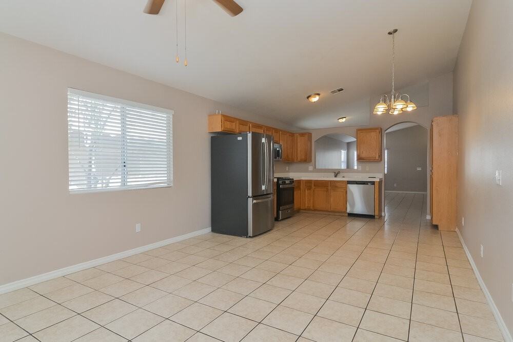 6563 Grand Oaks Dr - Photo 7 of 16