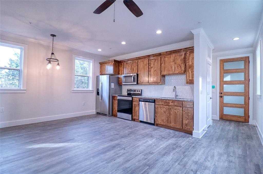 525 George Hopper Rd #210 - Photo 4 of 20