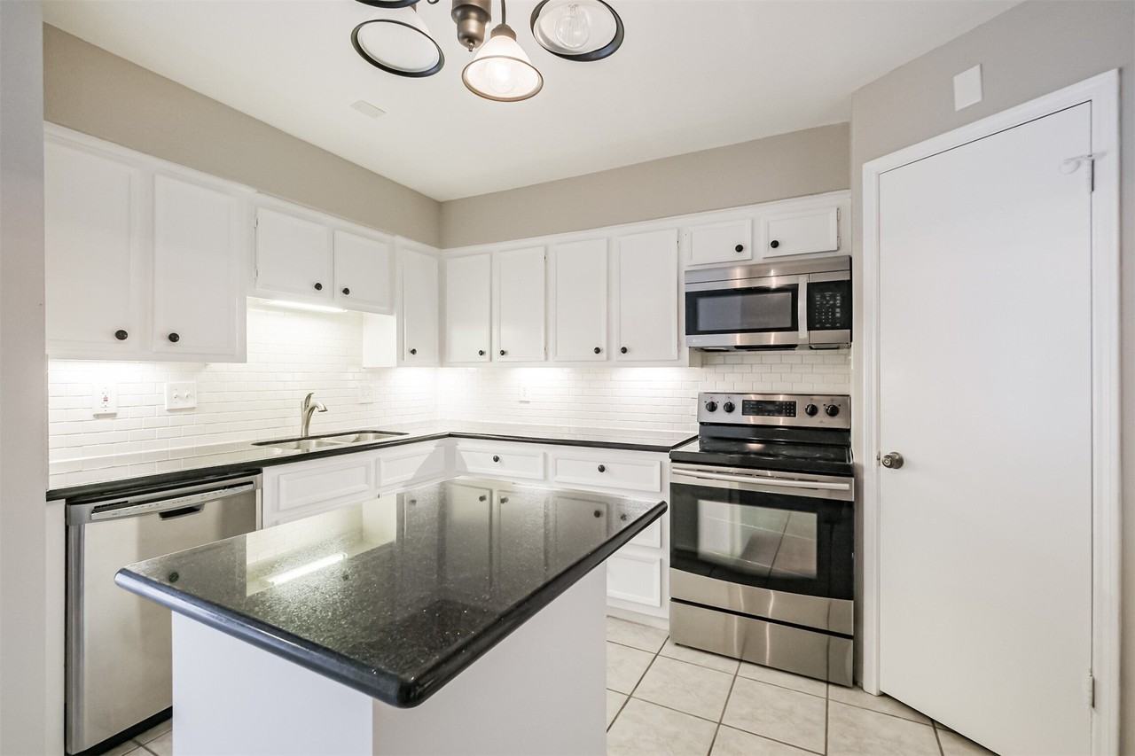 2 River Creek Way - Photo 4 of 24