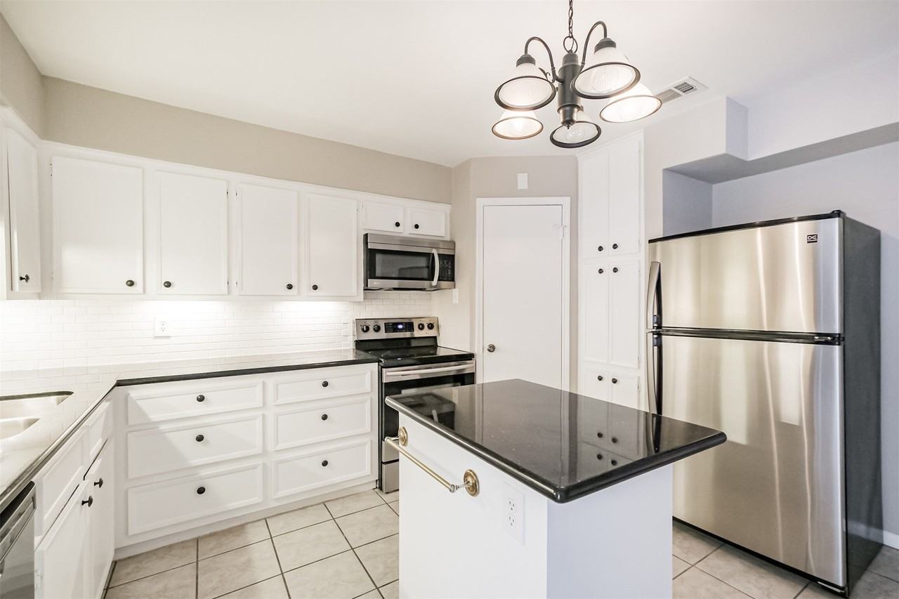 2 River Creek Way - Photo 5 of 24