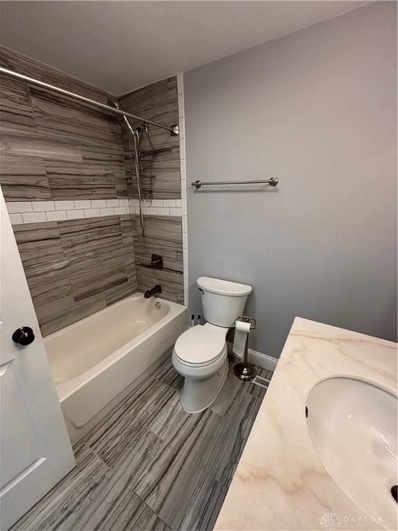 4595 Metlic Dr - Photo 6 of 18