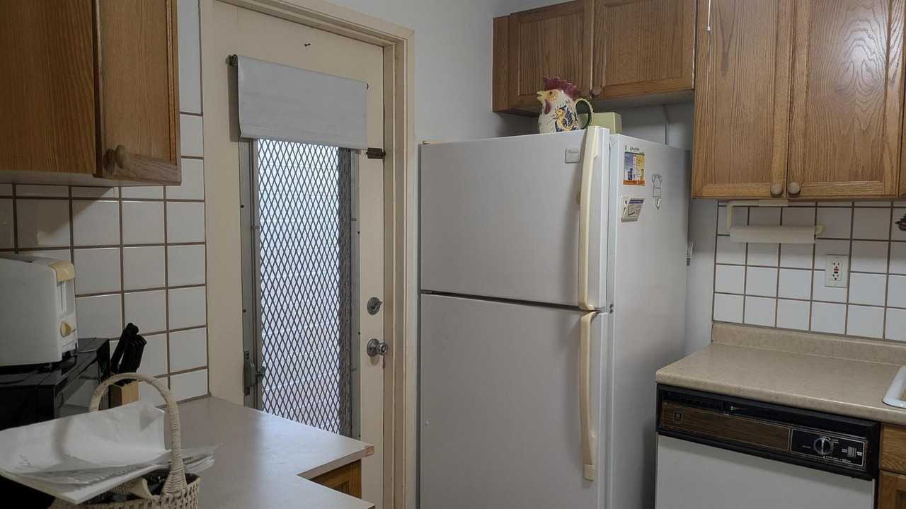 2647 Garden Dr N ##210 - Photo 6 of 44