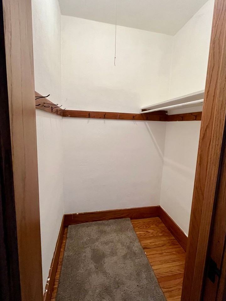 1603 Main St - Photo 6 of 17